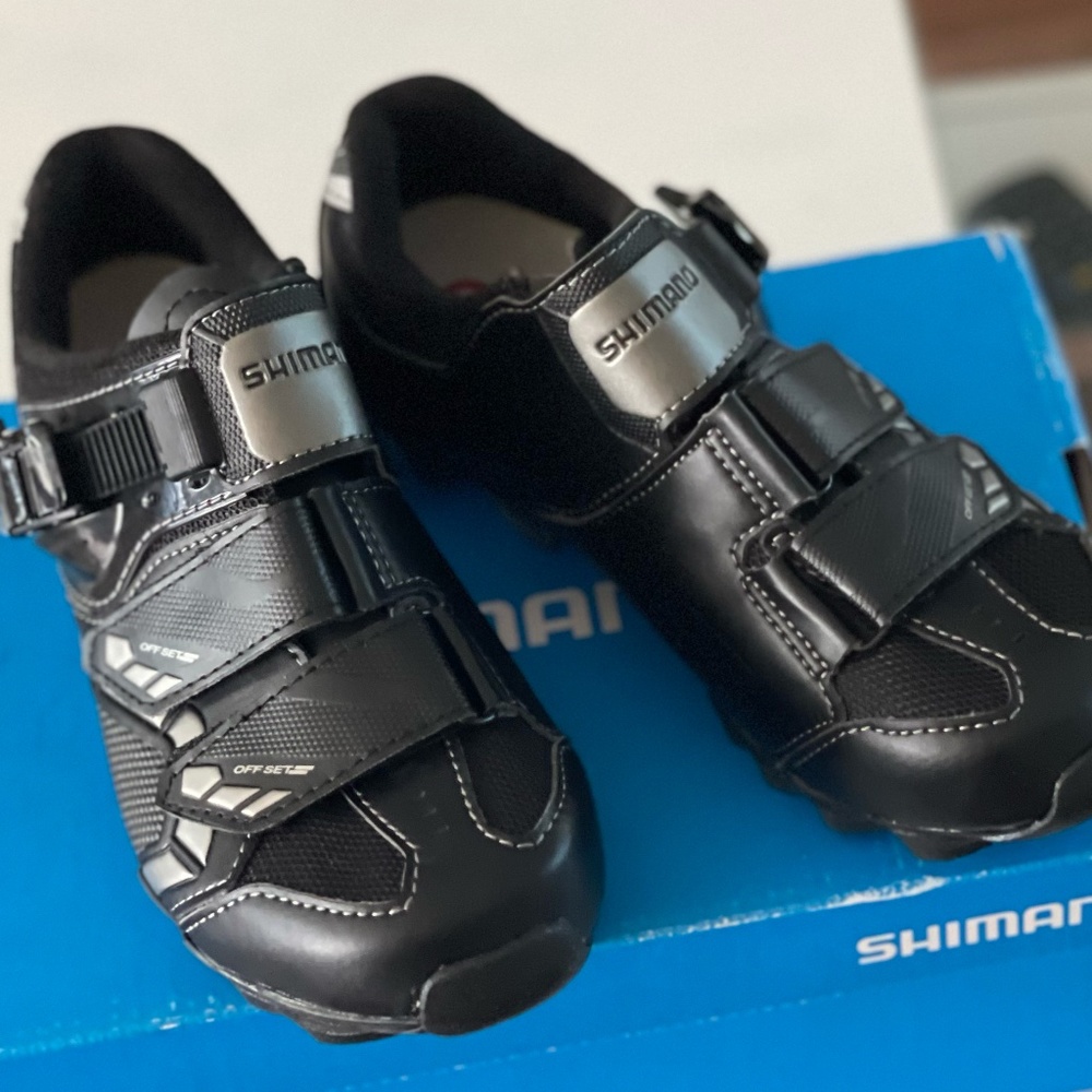 Shimano Cycling shoes (Black)
